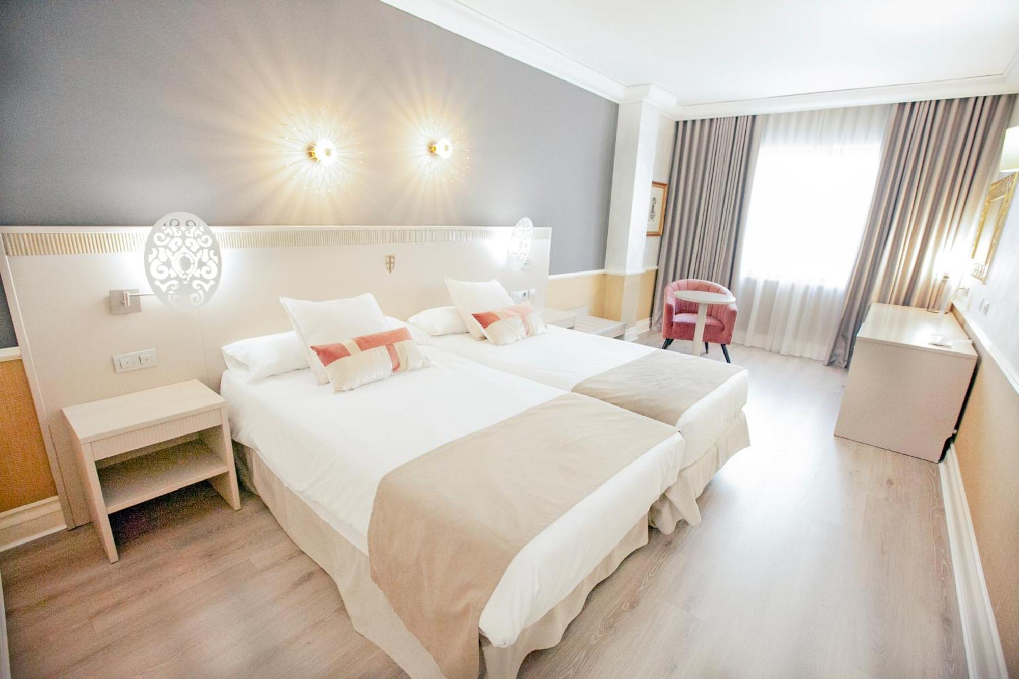 Hotel Alfonso VIII โซรีอา ภายนอก รูปภาพ