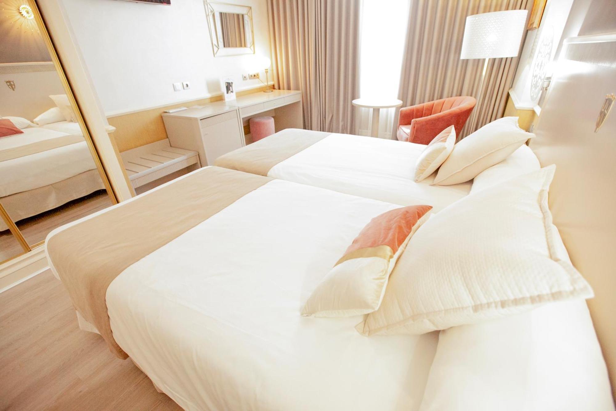 Hotel Alfonso VIII โซรีอา ภายนอก รูปภาพ